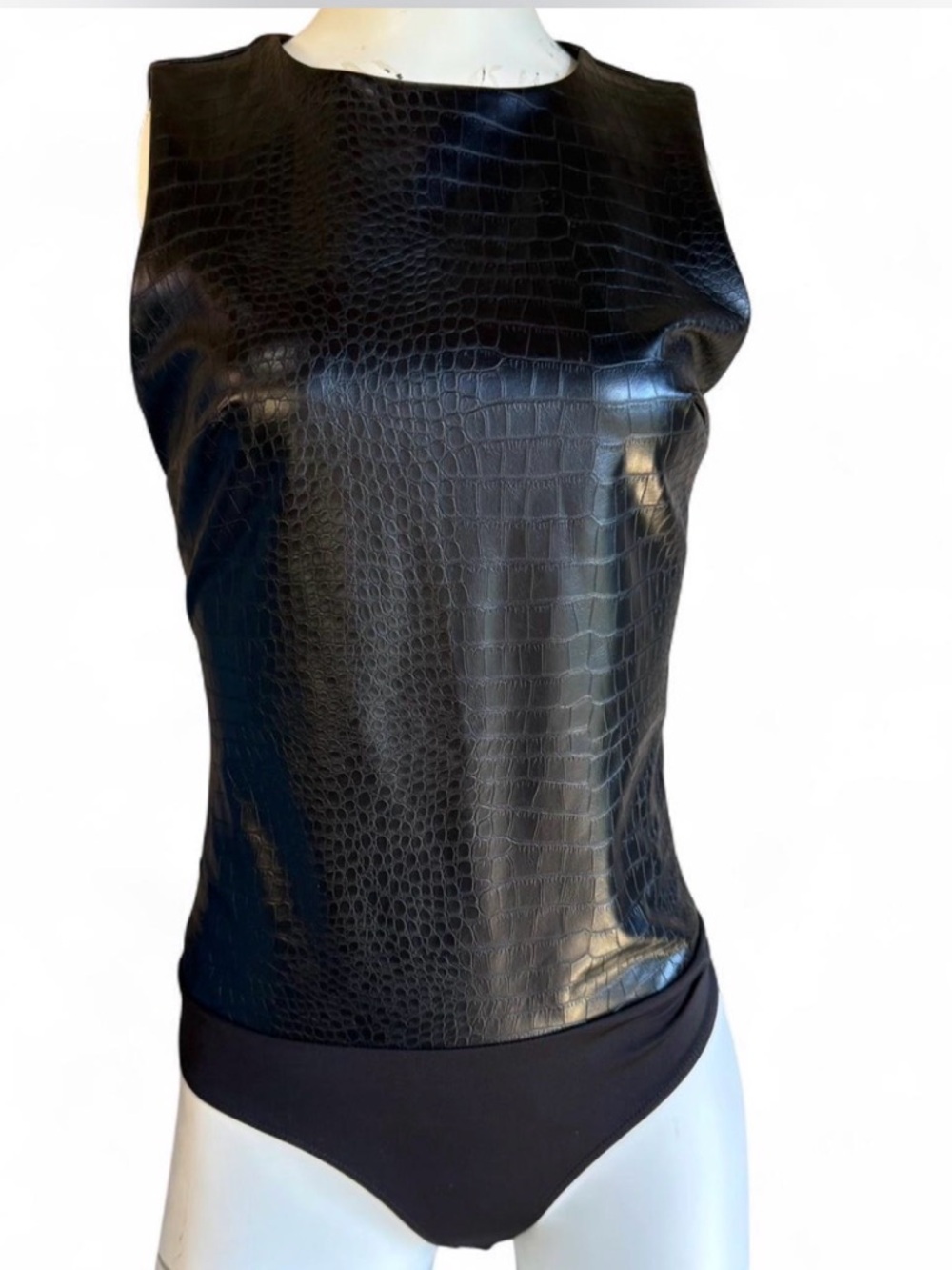 New Express Black Faux-Croc Sleeveless Women's bodysuit Top